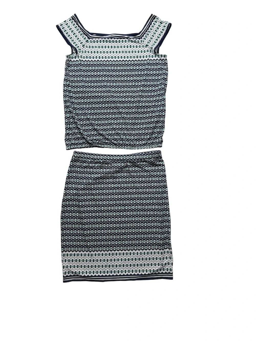 Max Studio 2 Piece Skirt Set Medium Geometric Print Sleeveless Top Navy White